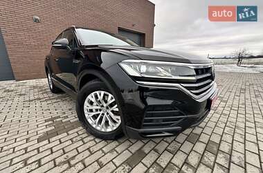 Внедорожник / Кроссовер Volkswagen Touareg 2020 в Луцке