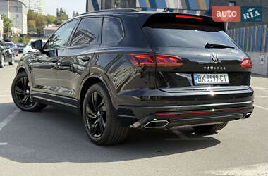 Внедорожник / Кроссовер Volkswagen Touareg 2023 в Киеве