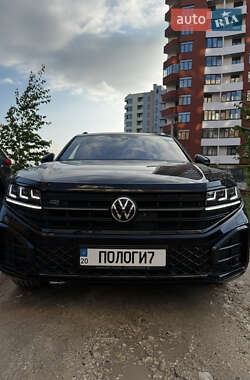 Позашляховик / Кросовер Volkswagen Touareg 2024 в Тернополі