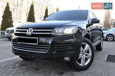 Позашляховик / Кросовер Volkswagen Touareg 2011 в Одесі