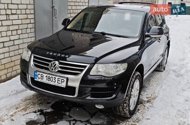 Позашляховик / Кросовер Volkswagen Touareg 2007 в Харкові