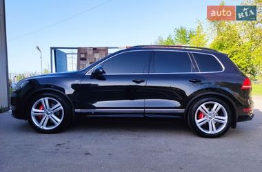 Позашляховик / Кросовер Volkswagen Touareg 2012 в Кропивницькому