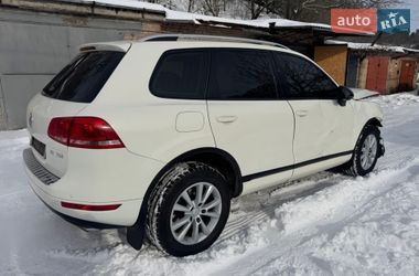 Внедорожник / Кроссовер Volkswagen Touareg 2011 в Кропивницком
