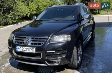 Позашляховик / Кросовер Volkswagen Touareg 2006 в Жидачові