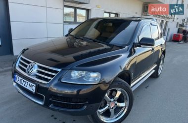Позашляховик / Кросовер Volkswagen Touareg 2006 в Києві