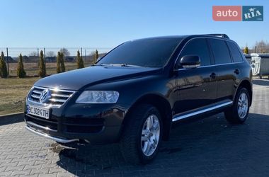 Внедорожник / Кроссовер Volkswagen Touareg 2005 в Луцке