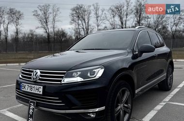 Внедорожник / Кроссовер Volkswagen Touareg 2016 в Запорожье