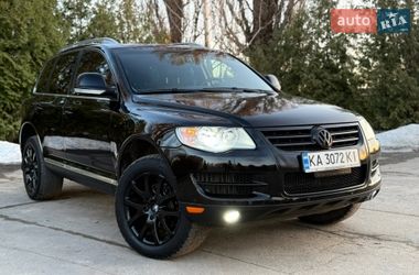 Внедорожник / Кроссовер Volkswagen Touareg 2009 в Житомире