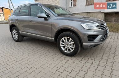 Внедорожник / Кроссовер Volkswagen Touareg 2016 в Дубно