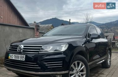 Внедорожник / Кроссовер Volkswagen Touareg 2016 в Рахове