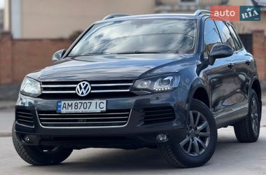 Внедорожник / Кроссовер Volkswagen Touareg 2010 в Бердичеве