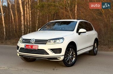 Внедорожник / Кроссовер Volkswagen Touareg 2017 в Ковеле