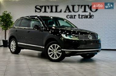 Позашляховик / Кросовер Volkswagen Touareg 2017 в Одесі
