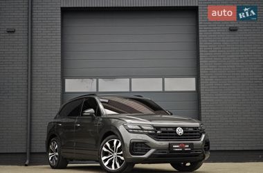 Позашляховик / Кросовер Volkswagen Touareg 2018 в Луцьку
