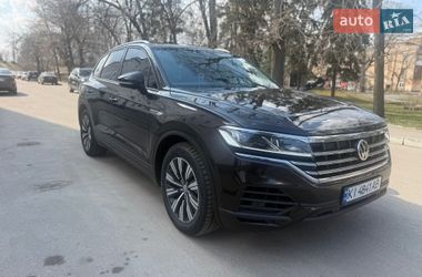 Внедорожник / Кроссовер Volkswagen Touareg 2019 в Белой Церкви