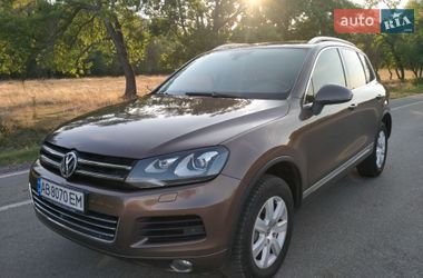 Внедорожник / Кроссовер Volkswagen Touareg 2011 в Виннице