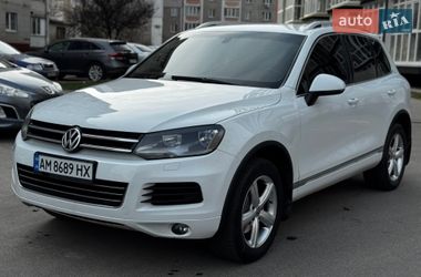 Позашляховик / Кросовер Volkswagen Touareg 2012 в Чернігові