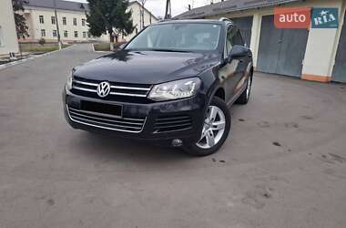 Внедорожник / Кроссовер Volkswagen Touareg 2012 в Виннице