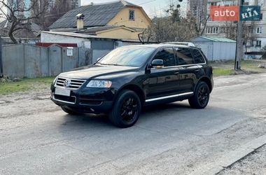 Внедорожник / Кроссовер Volkswagen Touareg 2006 в Киеве