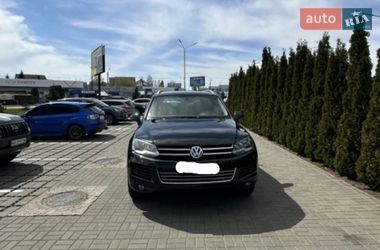 Позашляховик / Кросовер Volkswagen Touareg 2011 в Києві
