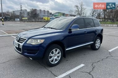 Внедорожник / Кроссовер Volkswagen Touareg 2009 в Киеве