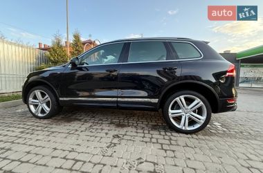 Позашляховик / Кросовер Volkswagen Touareg 2013 в Івано-Франківську
