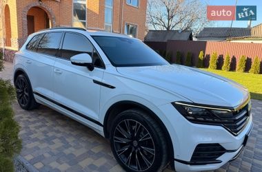 Внедорожник / Кроссовер Volkswagen Touareg 2018 в Нежине