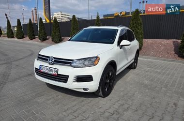Внедорожник / Кроссовер Volkswagen Touareg 2011 в Тернополе