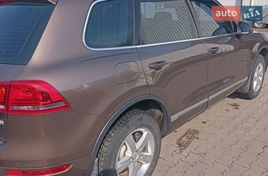 Внедорожник / Кроссовер Volkswagen Touareg 2012 в Сумах