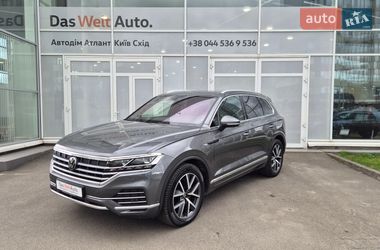 Внедорожник / Кроссовер Volkswagen Touareg 2023 в Киеве