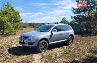 Позашляховик / Кросовер Volkswagen Touareg 2007 в Києві
