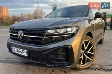 Внедорожник / Кроссовер Volkswagen Touareg 2023 в Киеве