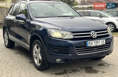 Внедорожник / Кроссовер Volkswagen Touareg 2013 в Староконстантинове