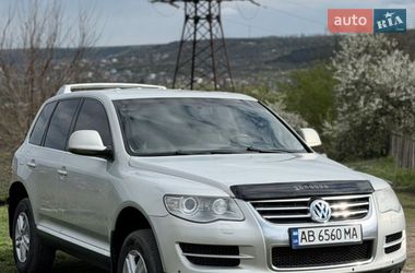Внедорожник / Кроссовер Volkswagen Touareg 2009 в Могилев-Подольске