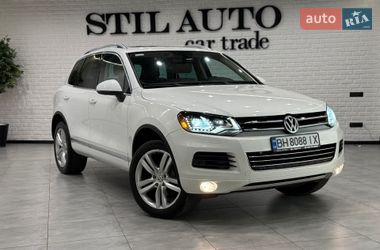 Позашляховик / Кросовер Volkswagen Touareg 2012 в Одесі