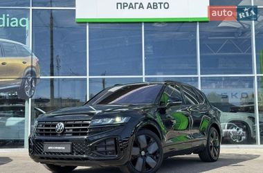 Позашляховик / Кросовер Volkswagen Touareg 2024 в Києві