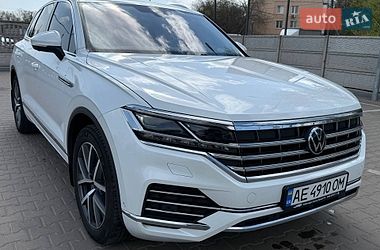Позашляховик / Кросовер Volkswagen Touareg 2020 в Кривому Розі