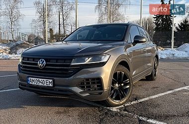 Внедорожник / Кроссовер Volkswagen Touareg 2020 в Житомире