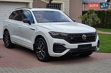 Внедорожник / Кроссовер Volkswagen Touareg 2021 в Черновцах