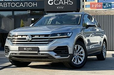 Внедорожник / Кроссовер Volkswagen Touareg 2019 в Киеве