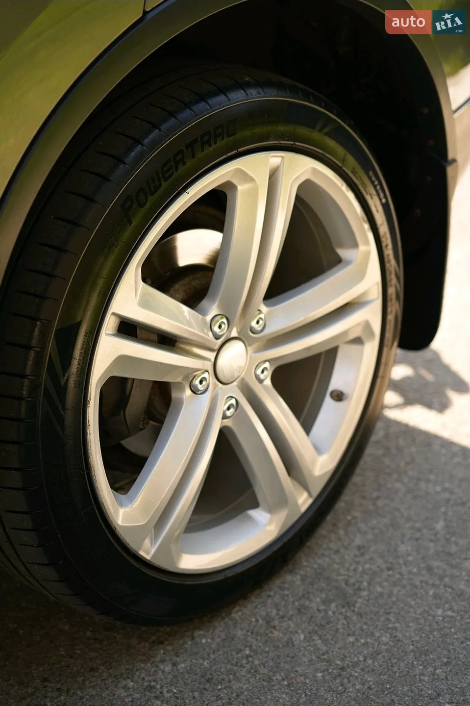 2012 Volkswagen Touareg - мініатюра 6