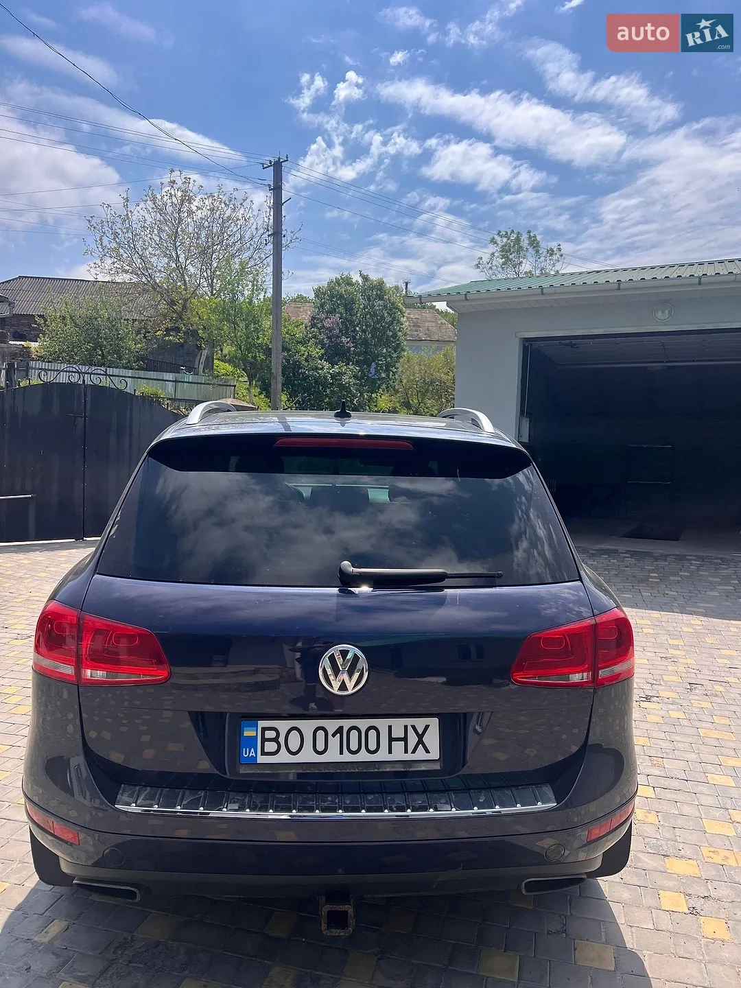 2011 Volkswagen Touareg - мініатюра 3