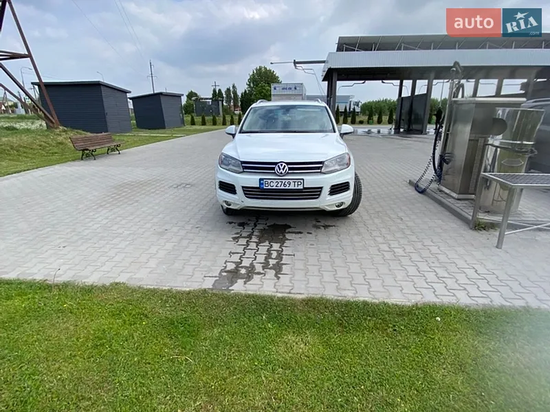 Volkswagen Touareg