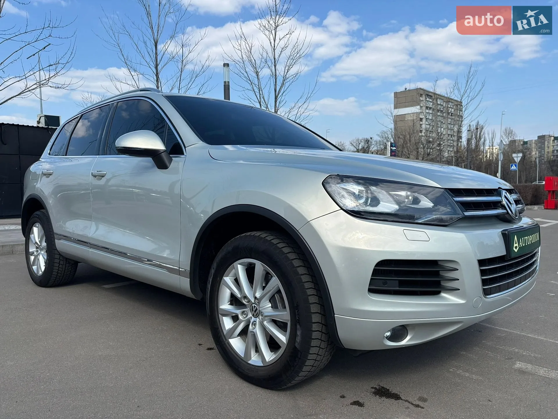 2014 Volkswagen Touareg - мініатюра 10
