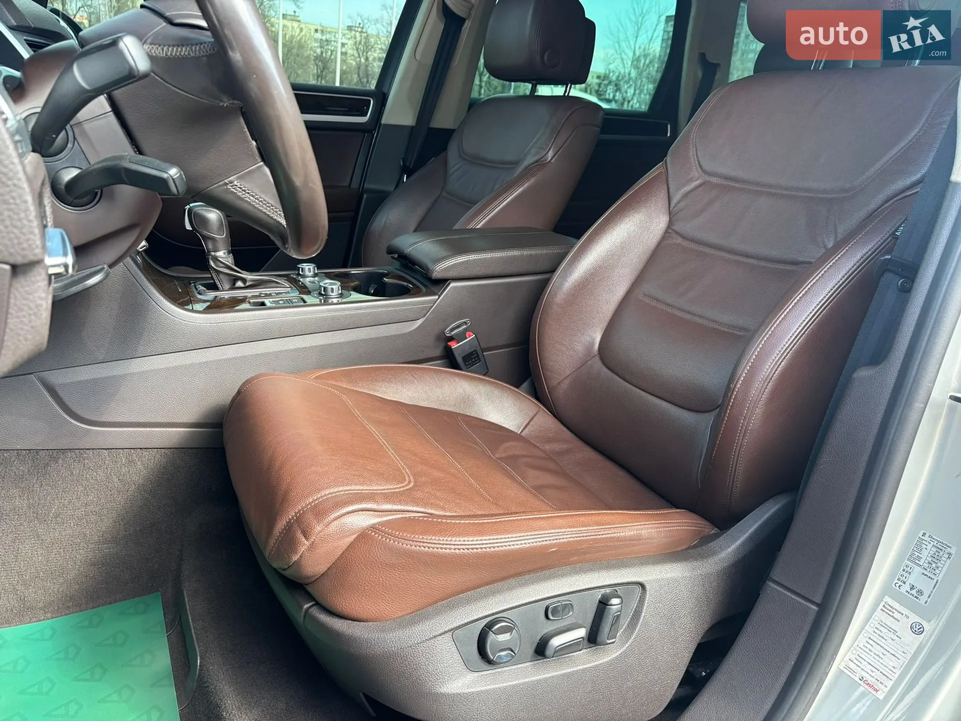 2014 Volkswagen Touareg - мініатюра 28