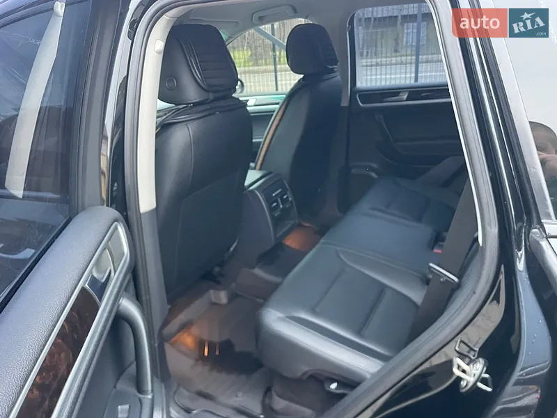 Volkswagen Touareg 2012 VIN WVGZZZ7PZCD045821 фото оголошення 24 з 54