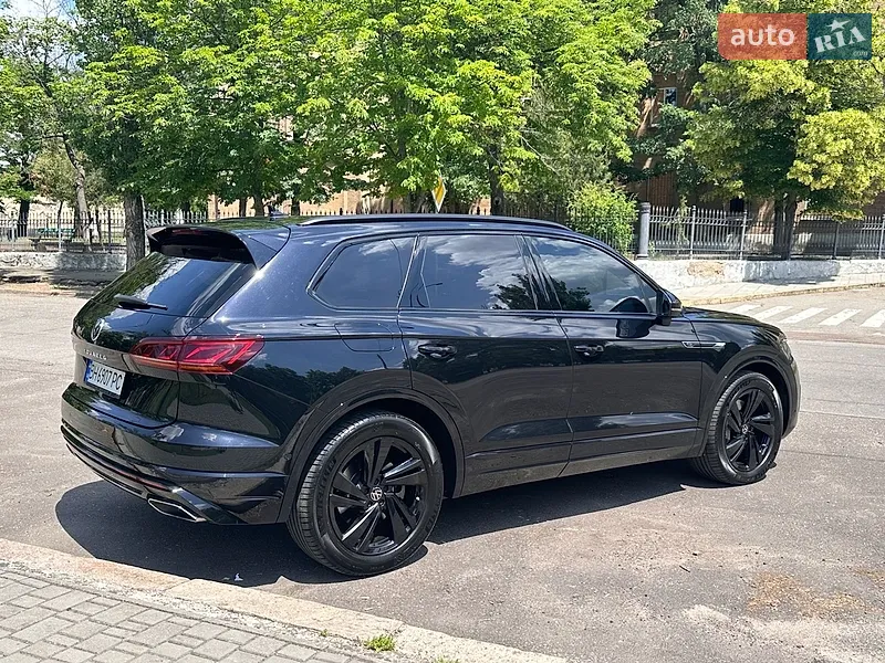Volkswagen Touareg 2022 VIN WVGZZZCRZND029967 фото оголошення 5 з 47