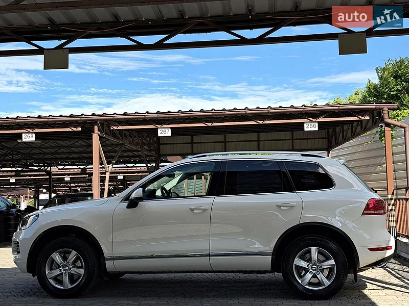 Volkswagen Touareg 2011 VIN WVGZZZ7PZBD028420 фото оголошення 15 з 162
