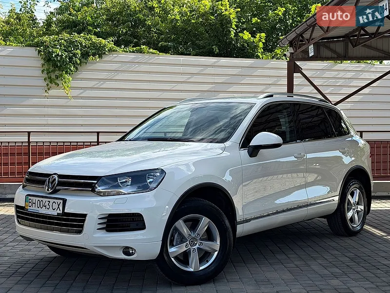 Volkswagen Touareg 2011 VIN WVGZZZ7PZBD028420 фото оголошення 17 з 162
