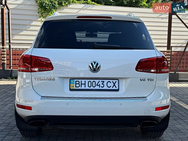 Volkswagen Touareg 2011 VIN WVGZZZ7PZBD028420 фото оголошення 44 з 162